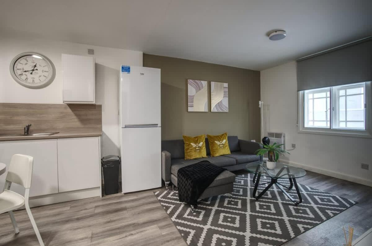 2Br City Centre Apt, Self Check In, Wifi, By Derbnb Шеффілд Екстер'єр фото