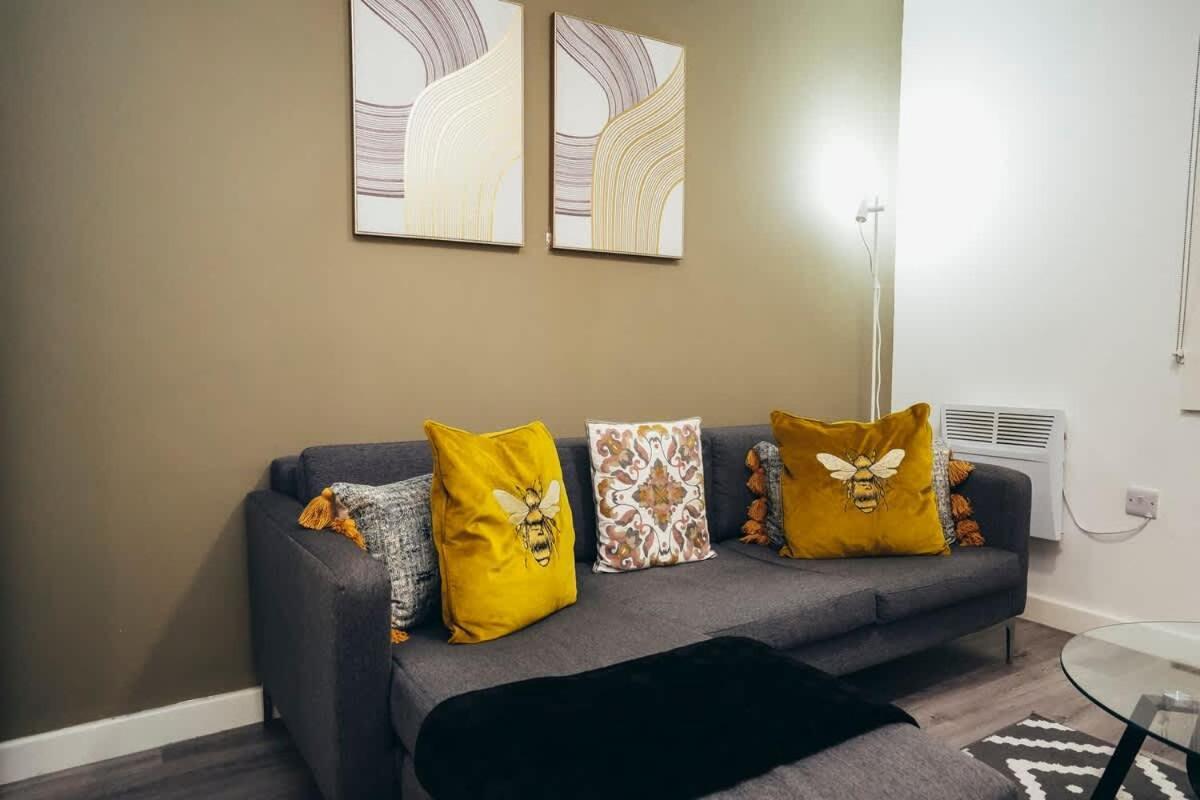 2Br City Centre Apt, Self Check In, Wifi, By Derbnb Шеффілд Екстер'єр фото